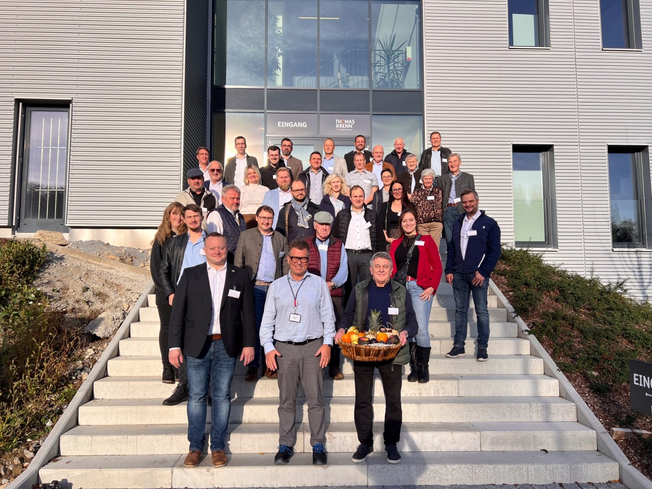 Mittelstandsunion-FRG-zu-Besuch-bei-der-Thomas-KrennAG-ein-gelungener-Abend-voller-Einblicke-und-Austausch.jpg